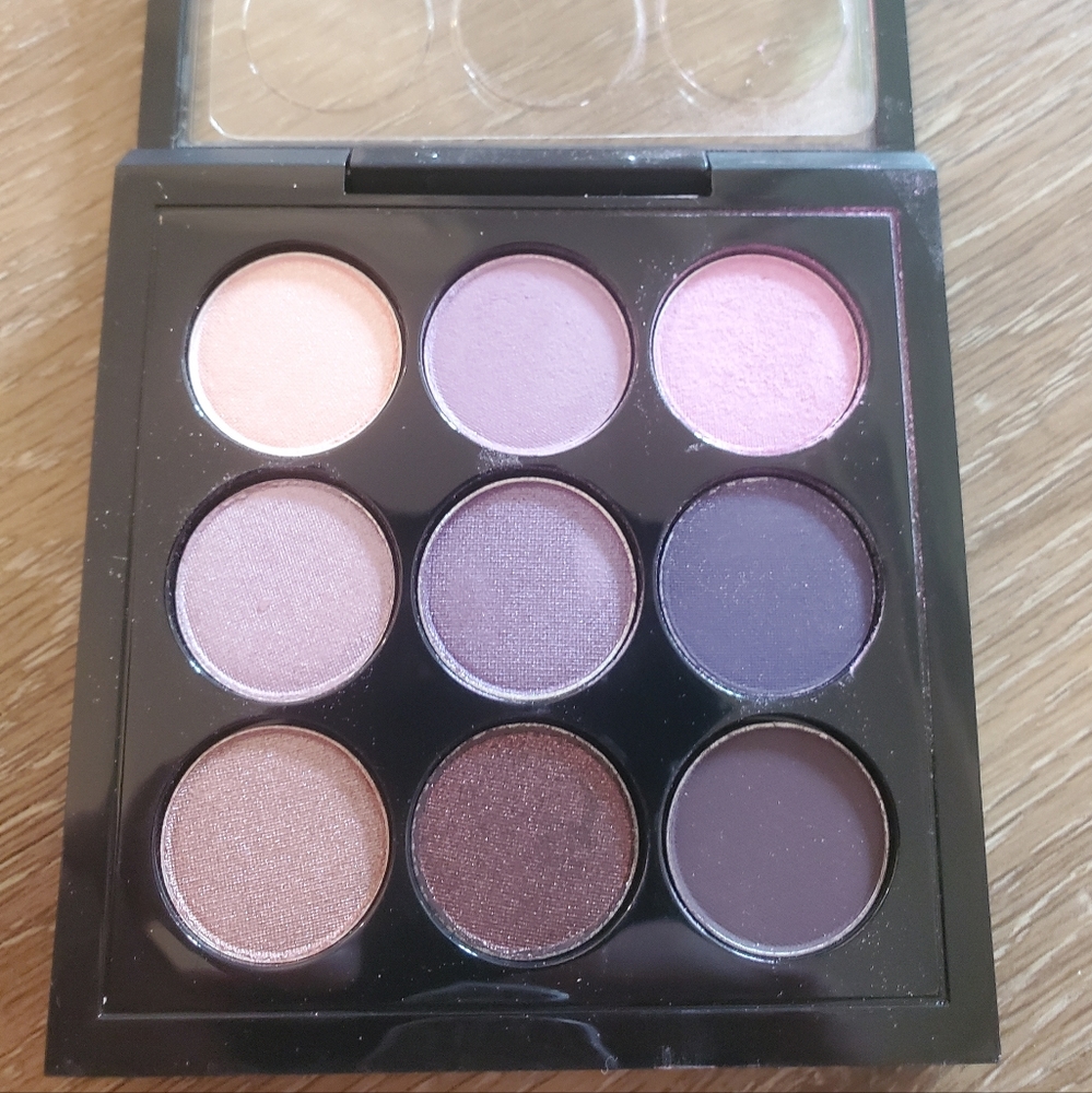 MAC Eyeshadow Palette Purple Times 9